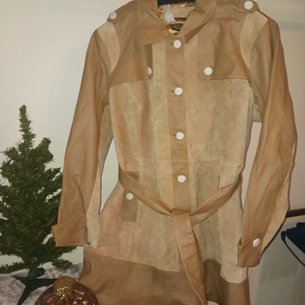 IMAN Two-Tone Tan Trench Coat